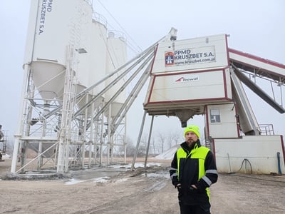 Unternehmen Kruszbet und Tecwill Cobra C120 mobile Betonmischanlage in Polen