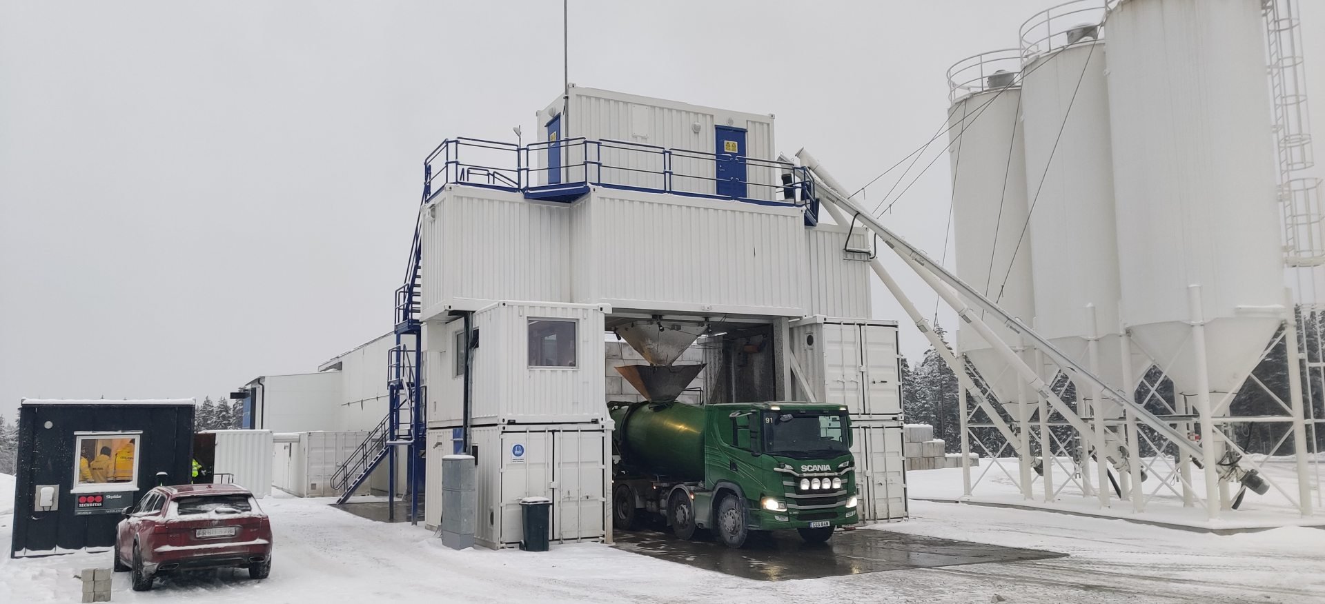 Tecwill-batch-plant-winter-equipped-cold-weather-concreting