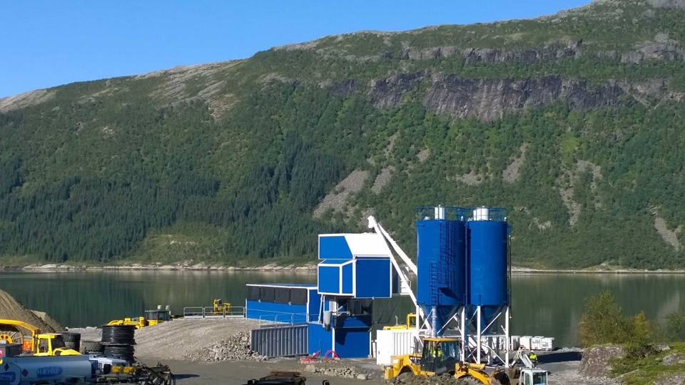 Betriebsbereite Betonmischanlage von Tecwill