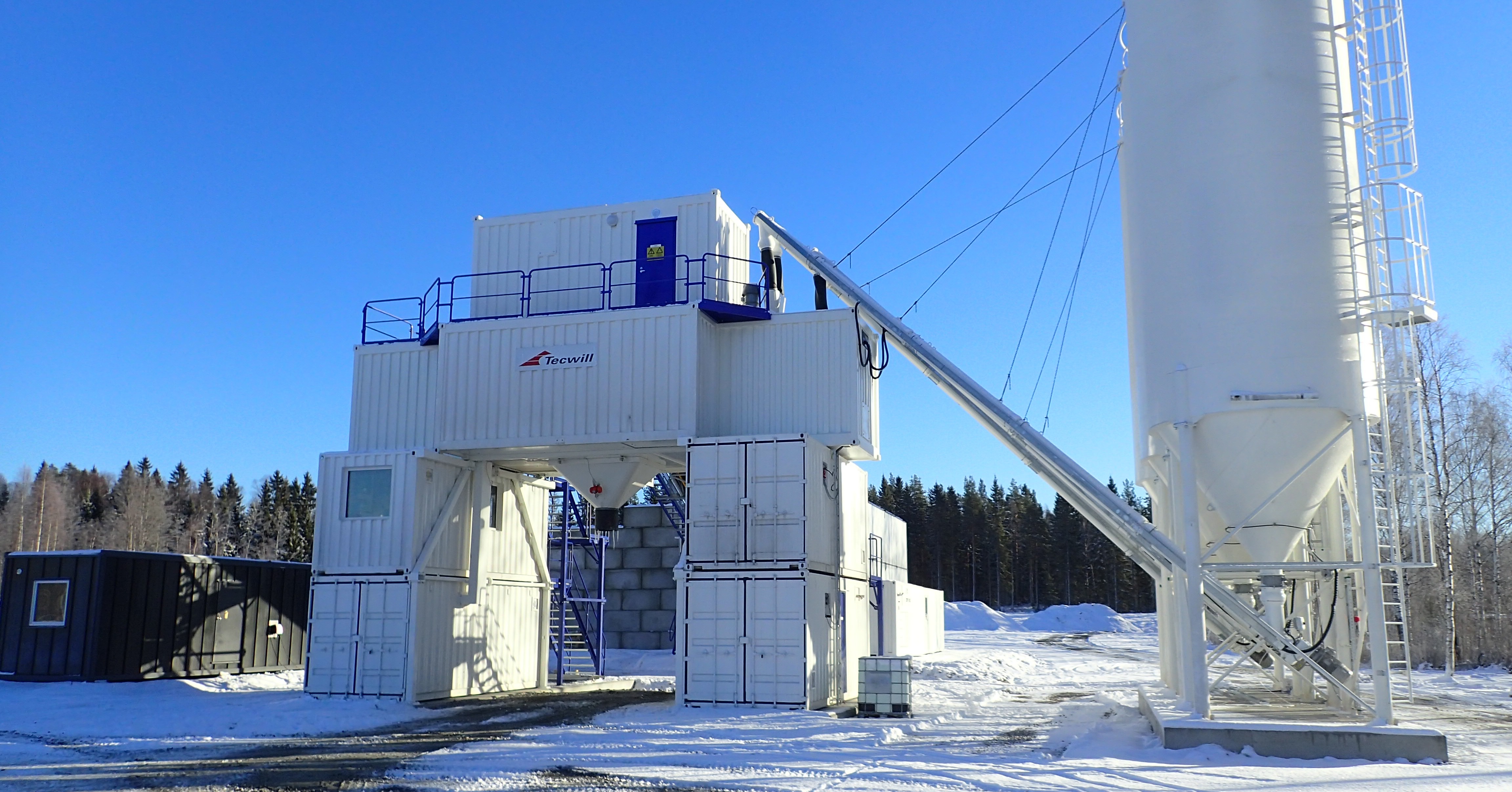 winter-equipped-mobile-concrete-batching-plant-cobra